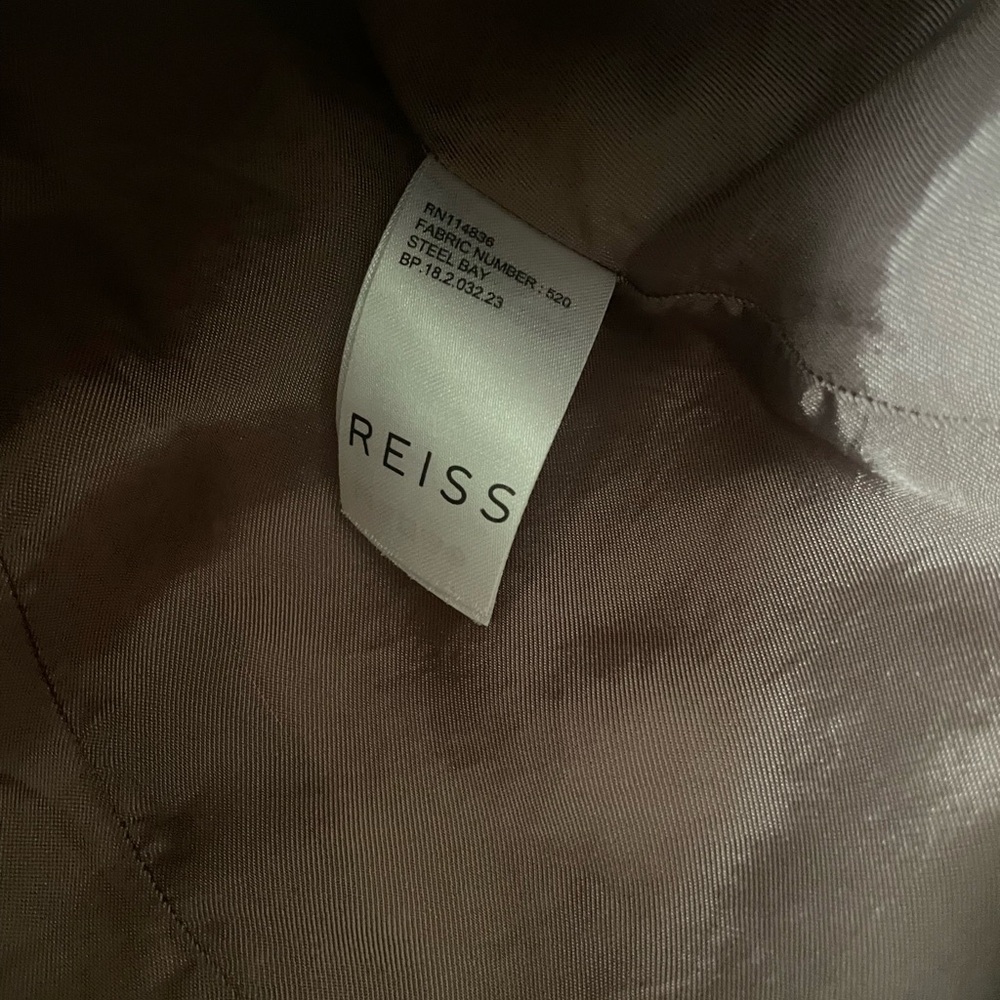 Reiss Women's Blazer in Light Beige - Picture 5 of 6